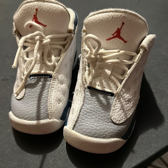 Toddler Jordan sneakers - Picture 3 of 6